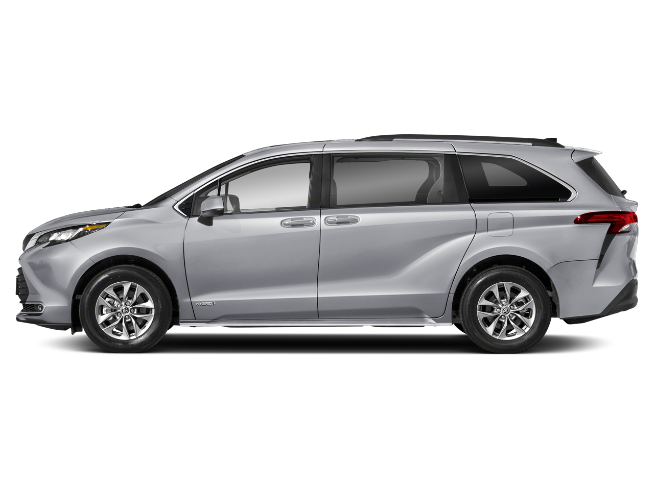 2023 Toyota Sienna XLE photo 3