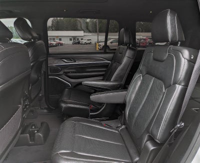 2023 Jeep Grand Cherokee L Overland 4x4