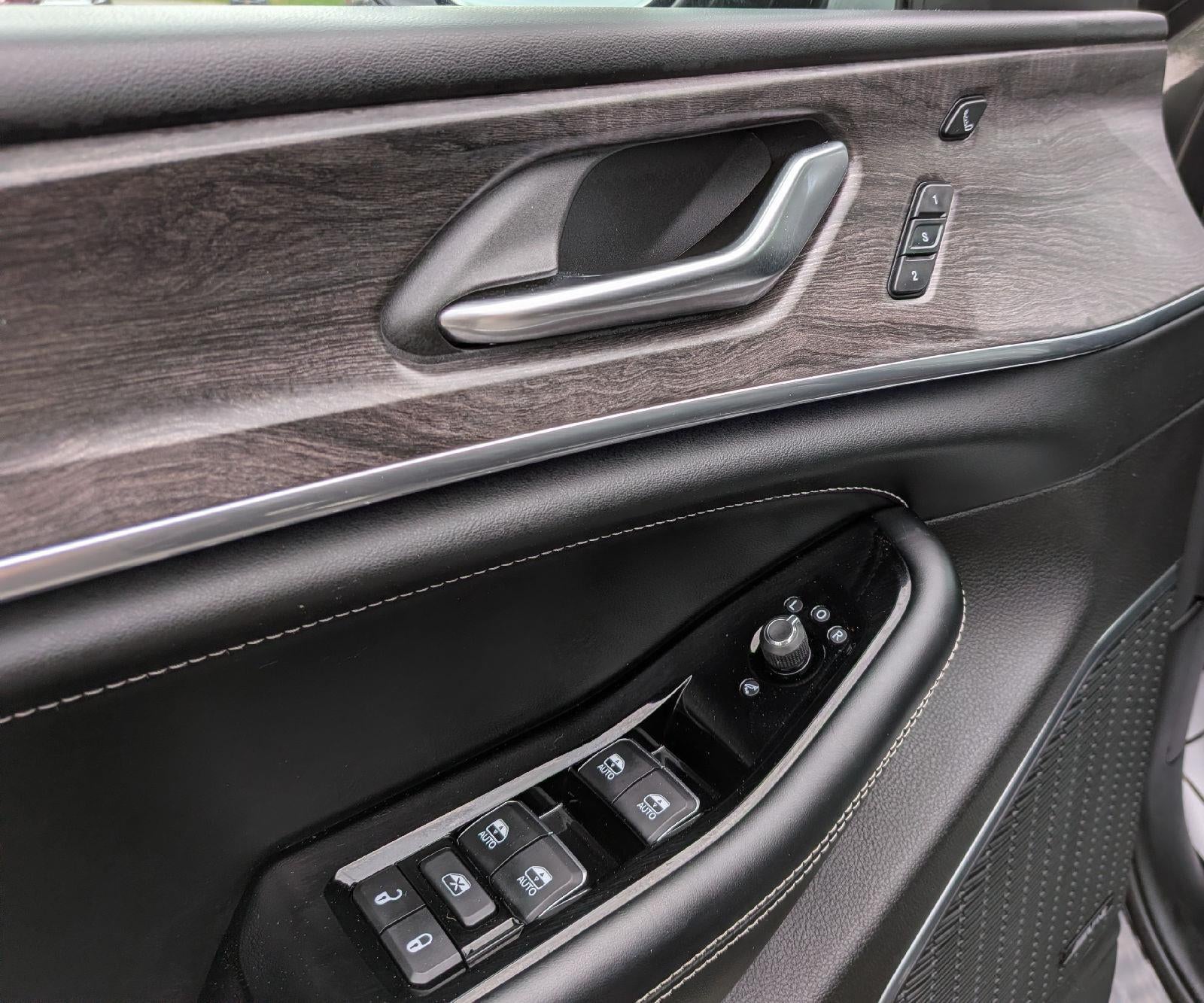 2023 Jeep Grand Cherokee L Overland