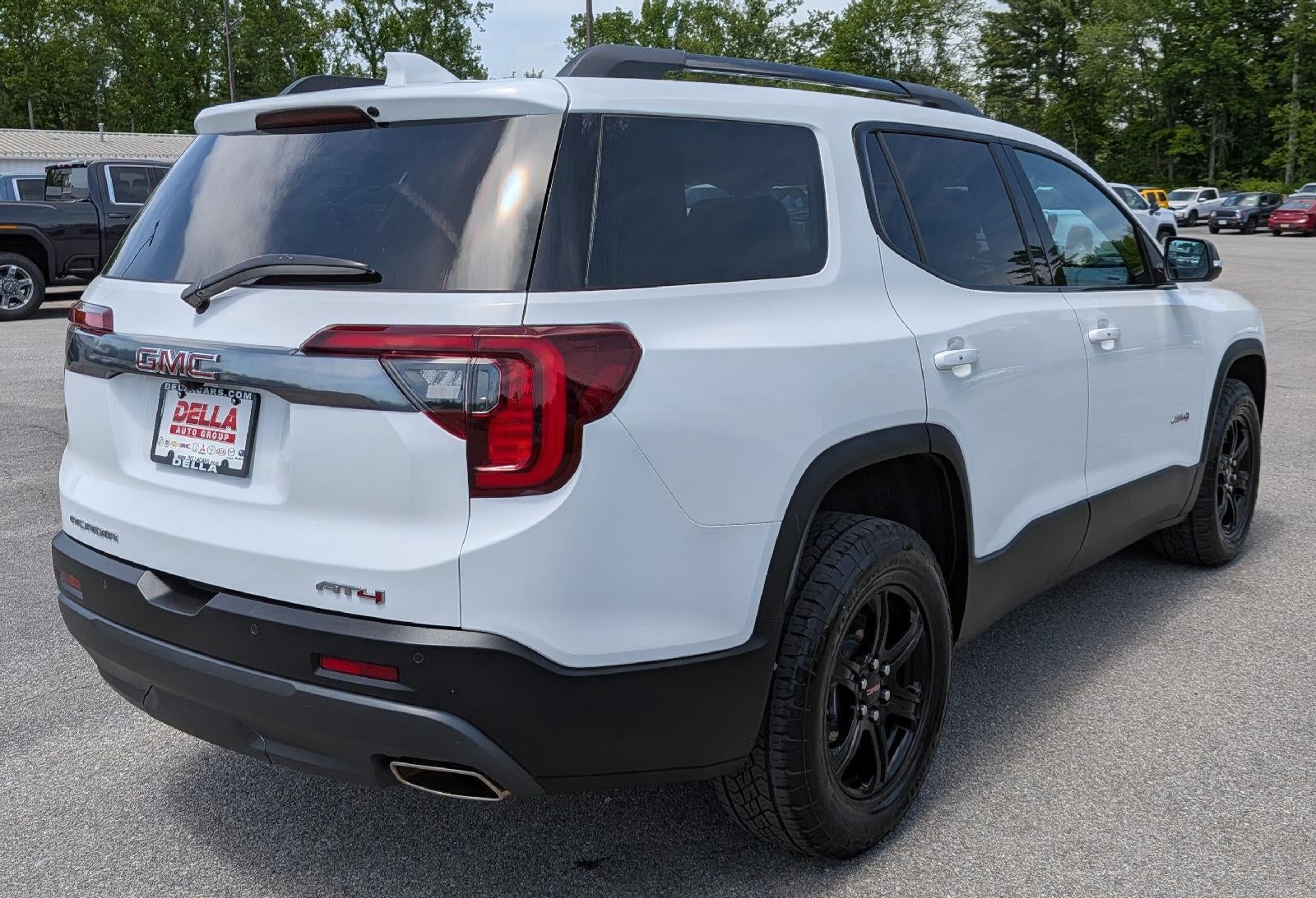 2023 GMC Acadia AT4