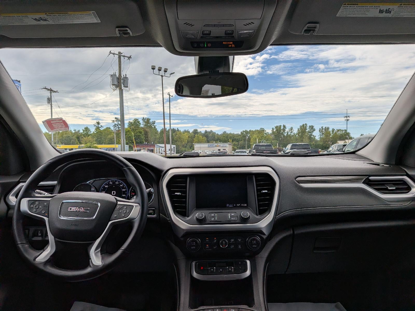 2021 GMC Acadia SLT