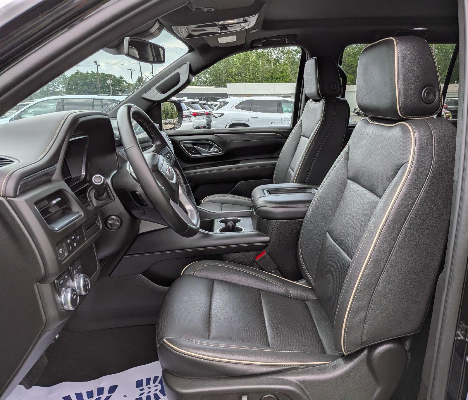 2023 GMC Yukon XL SLT