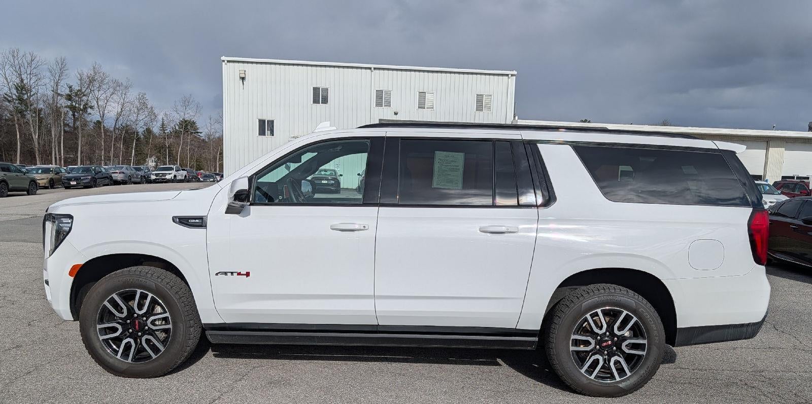 2023 GMC Yukon XL AT4