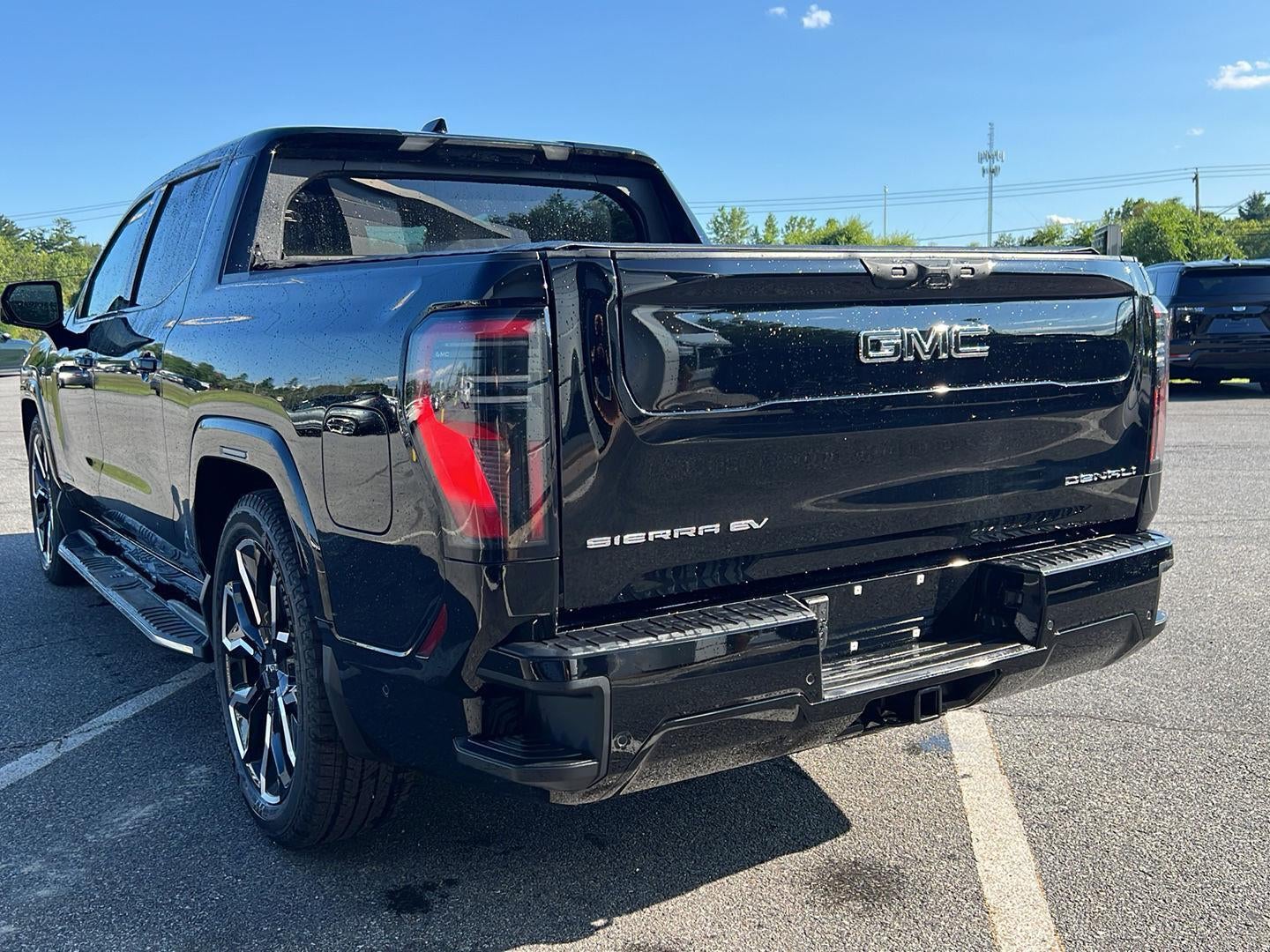 2025 GMC Sierra EV Extended Range Denali