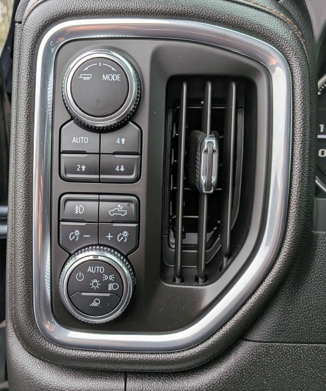 2022 GMC Sierra 1500 Limited AT4