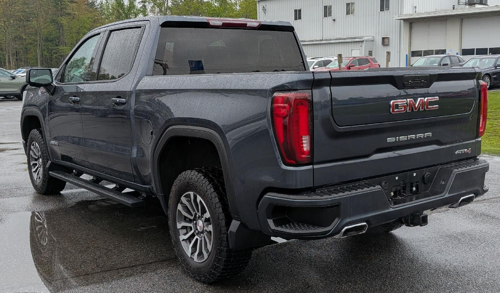 2022 GMC Sierra 1500 Limited AT4