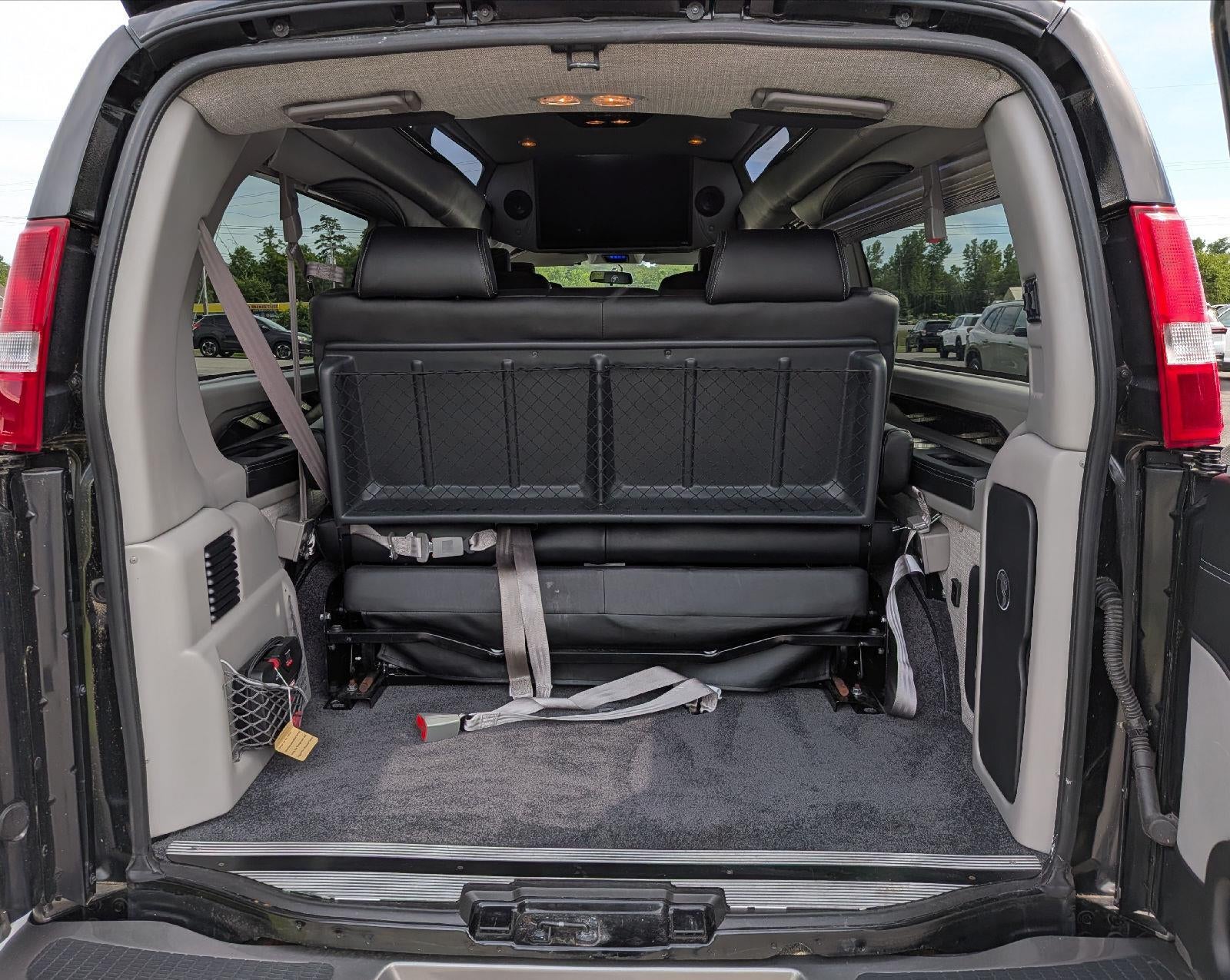 2023 GMC Savana Cargo 2500 Work Van