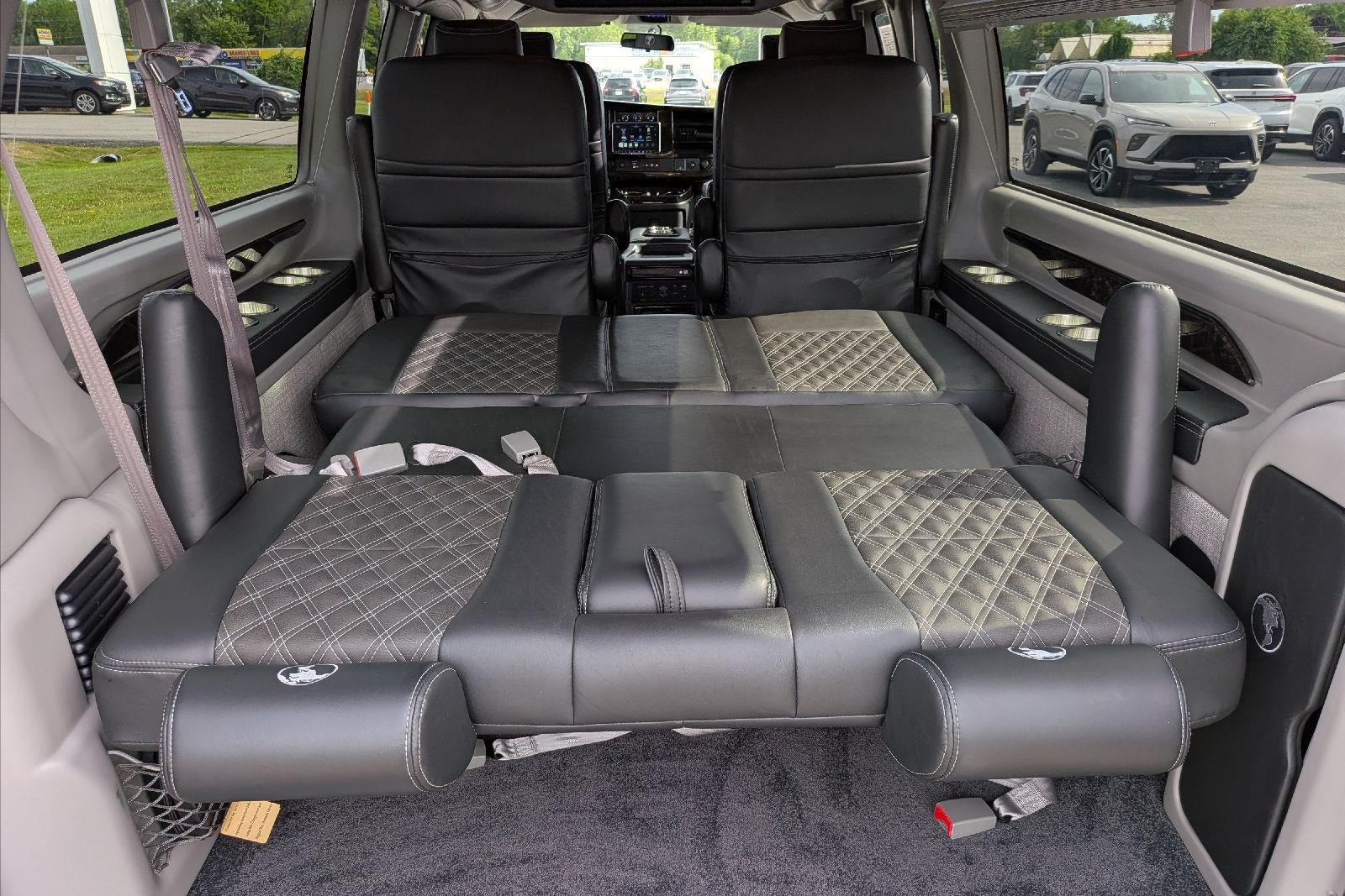 2023 GMC Savana Cargo 2500 Work Van