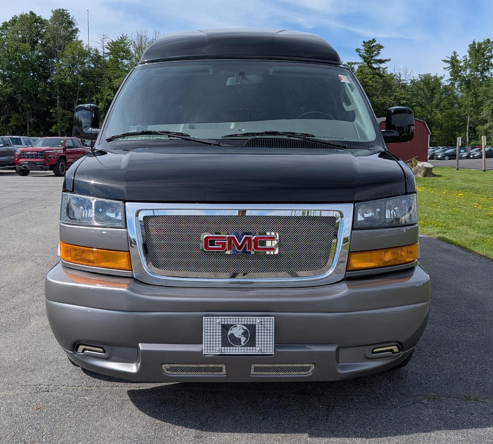 2023 GMC Savana Cargo 2500 Work Van