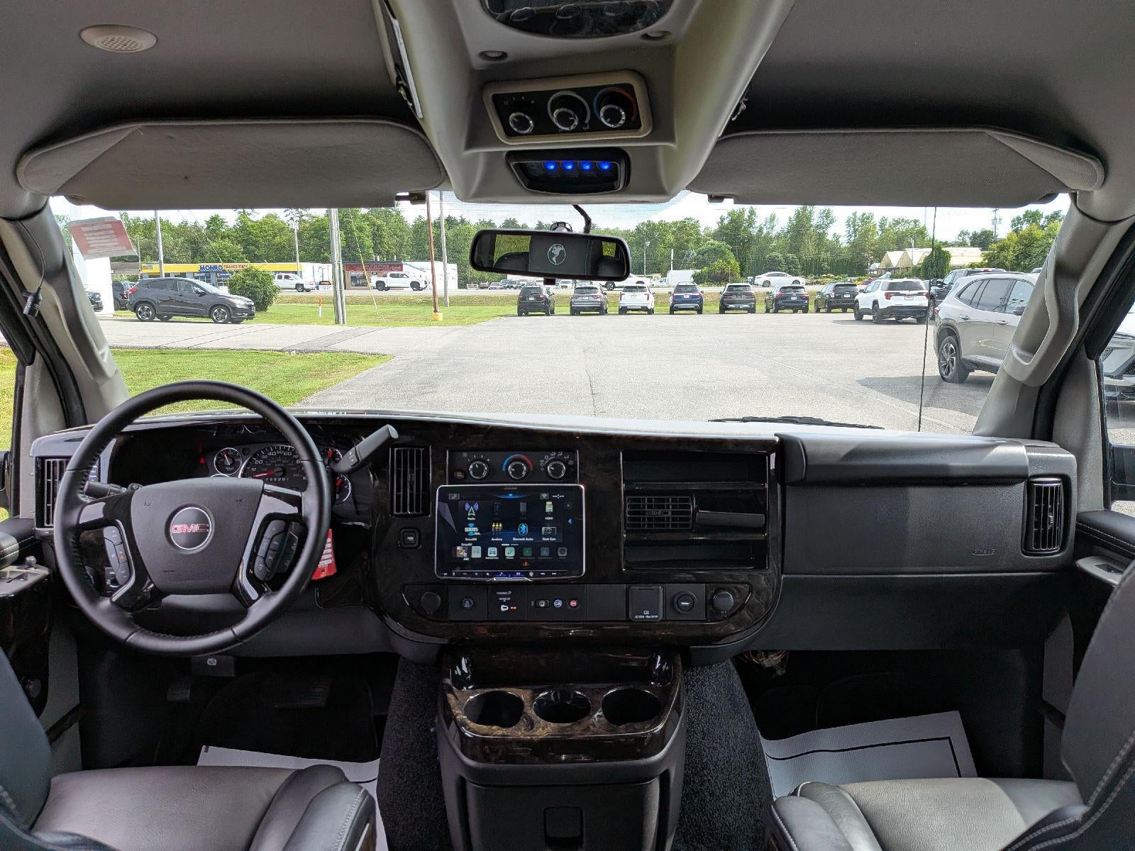 2023 GMC Savana Cargo 2500 Work Van