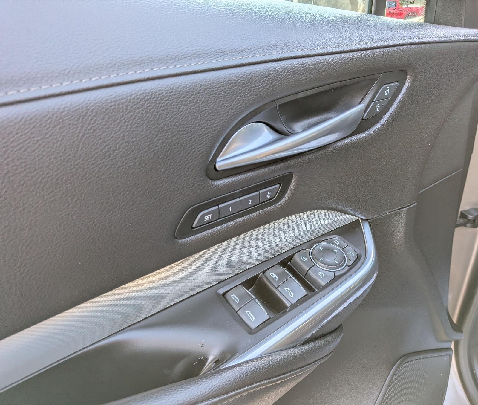 2020 Cadillac XT4 AWD Premium Luxury