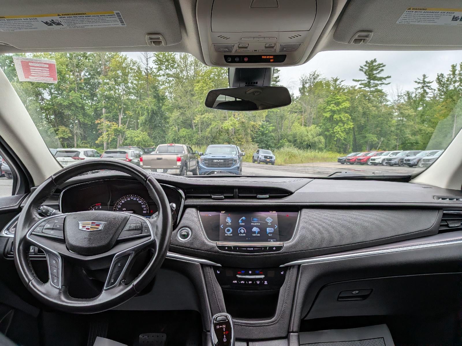 2017 Cadillac XT5 Luxury AWD