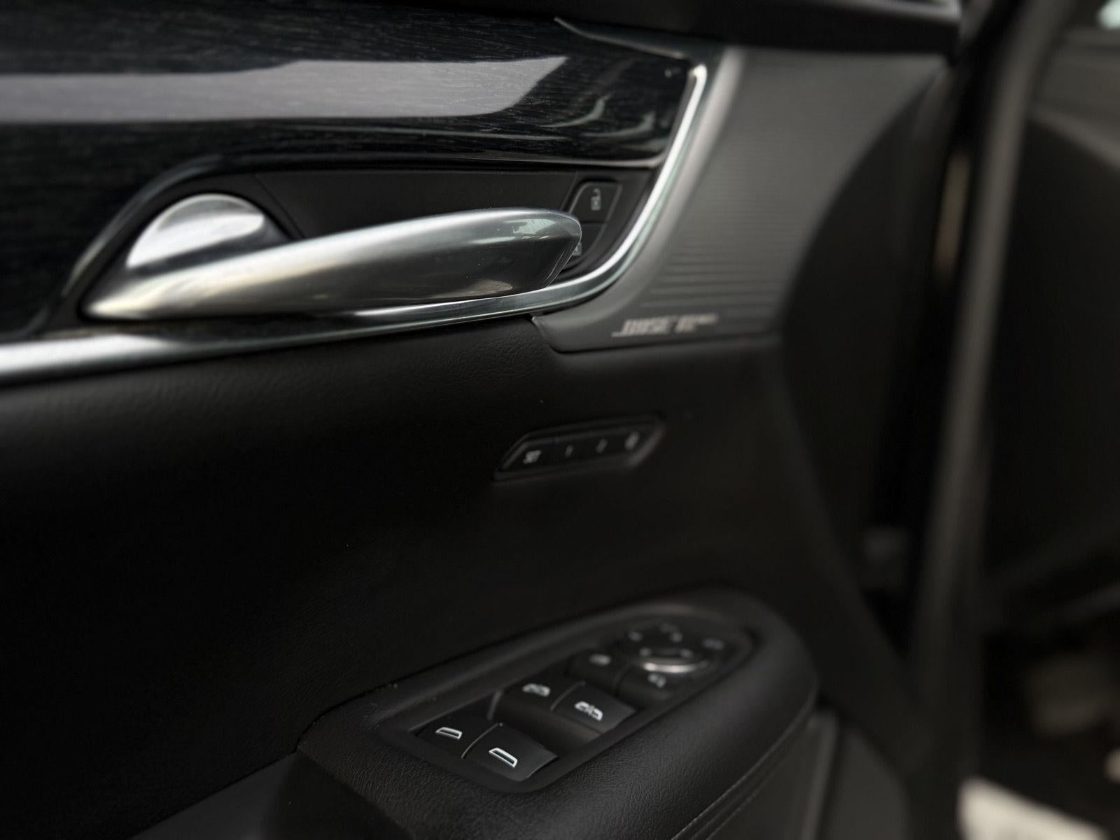 2020 Cadillac XT5 Premium Luxury