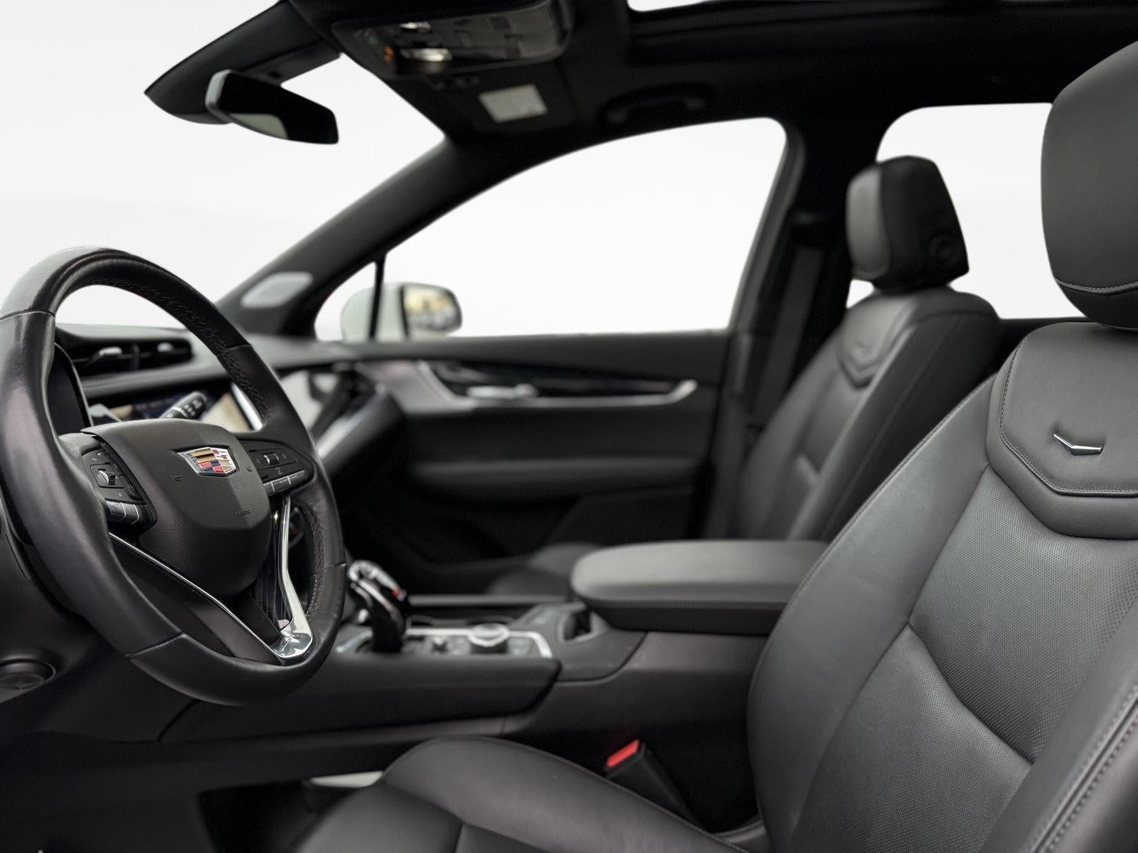 2023 Cadillac XT6 Premium Luxury