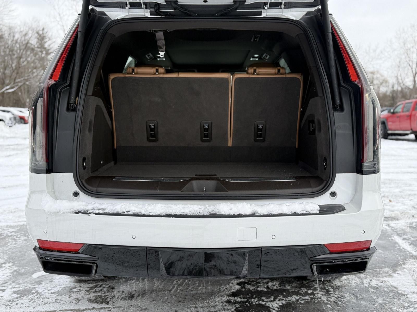 2021 Cadillac Escalade Sport