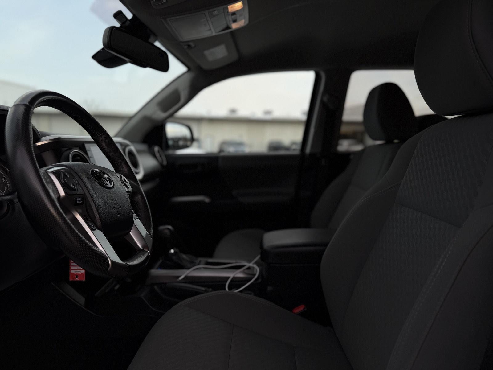 2022 Toyota Tacoma 4WD SR