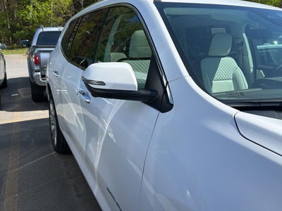 2024 GMC Acadia AWD Denali