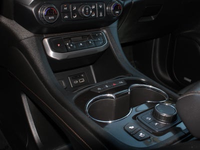 2021 GMC Acadia AT4