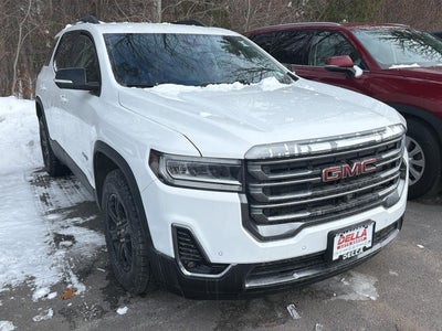 2022 GMC Acadia AT4