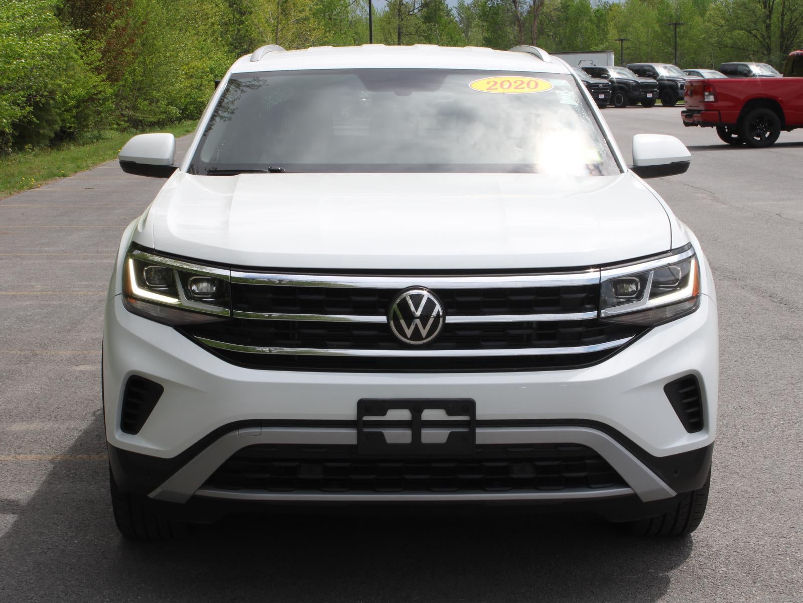 2020 Volkswagen Atlas Cross Sport 3.6L V6 SE w/Technology R-Line