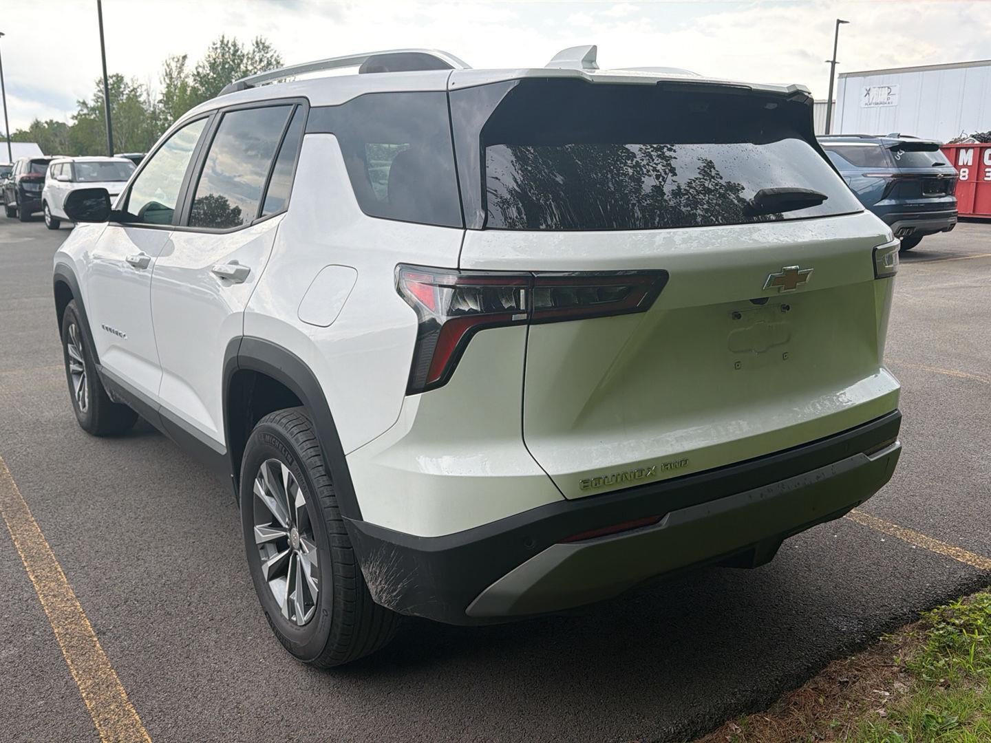 2025 Chevrolet Equinox AWD LT