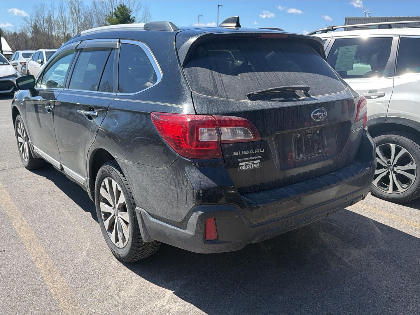 2018 Subaru Outback Touring