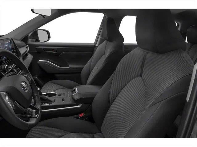 2021 Toyota Highlander LE