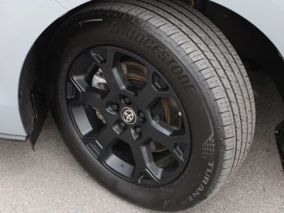 2025 Toyota Sienna Woodland Edition