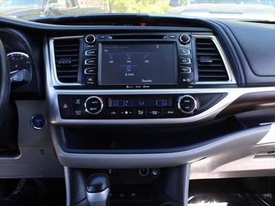 2016 Toyota Highlander Hybrid Limited Platinum