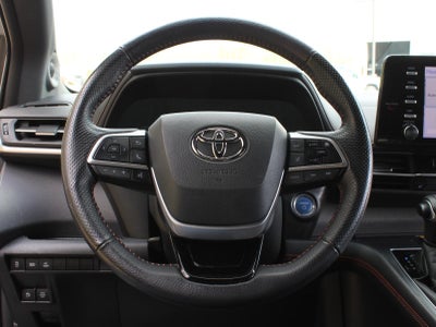 2022 Toyota Sienna XSE