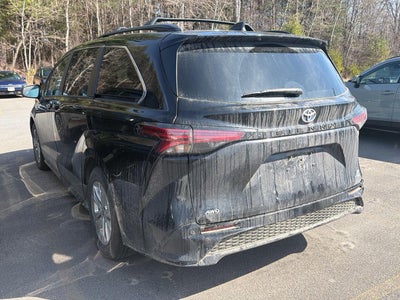 2022 Toyota Sienna XSE