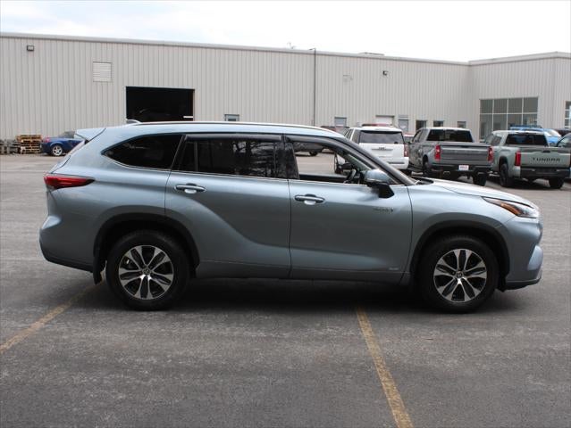2021 Toyota Highlander Hybrid XLE