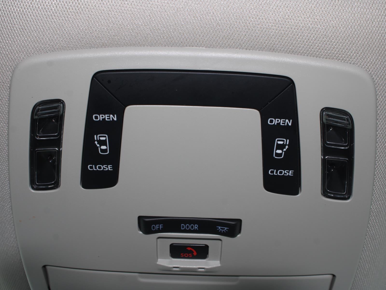 2022 Toyota Sienna LE