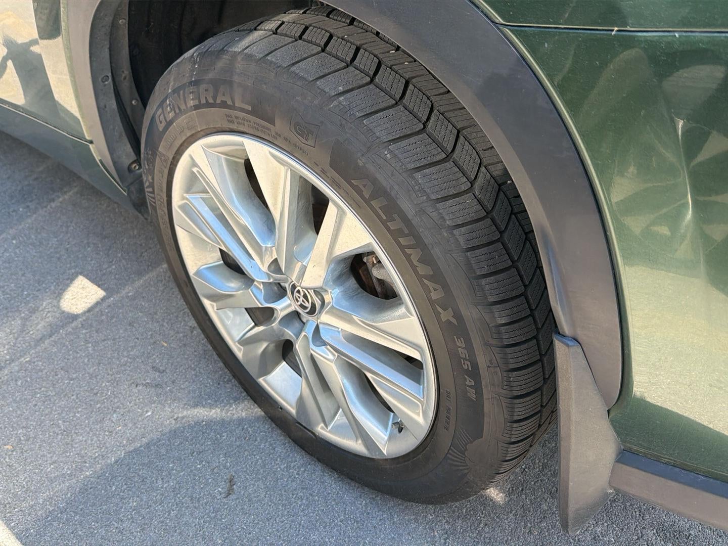 2023 Toyota Highlander Hybrid Limited