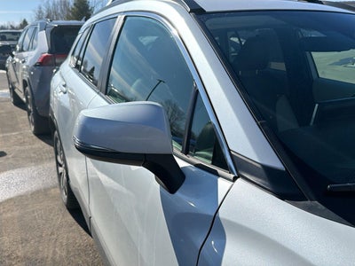 2023 Toyota Corolla Cross XLE