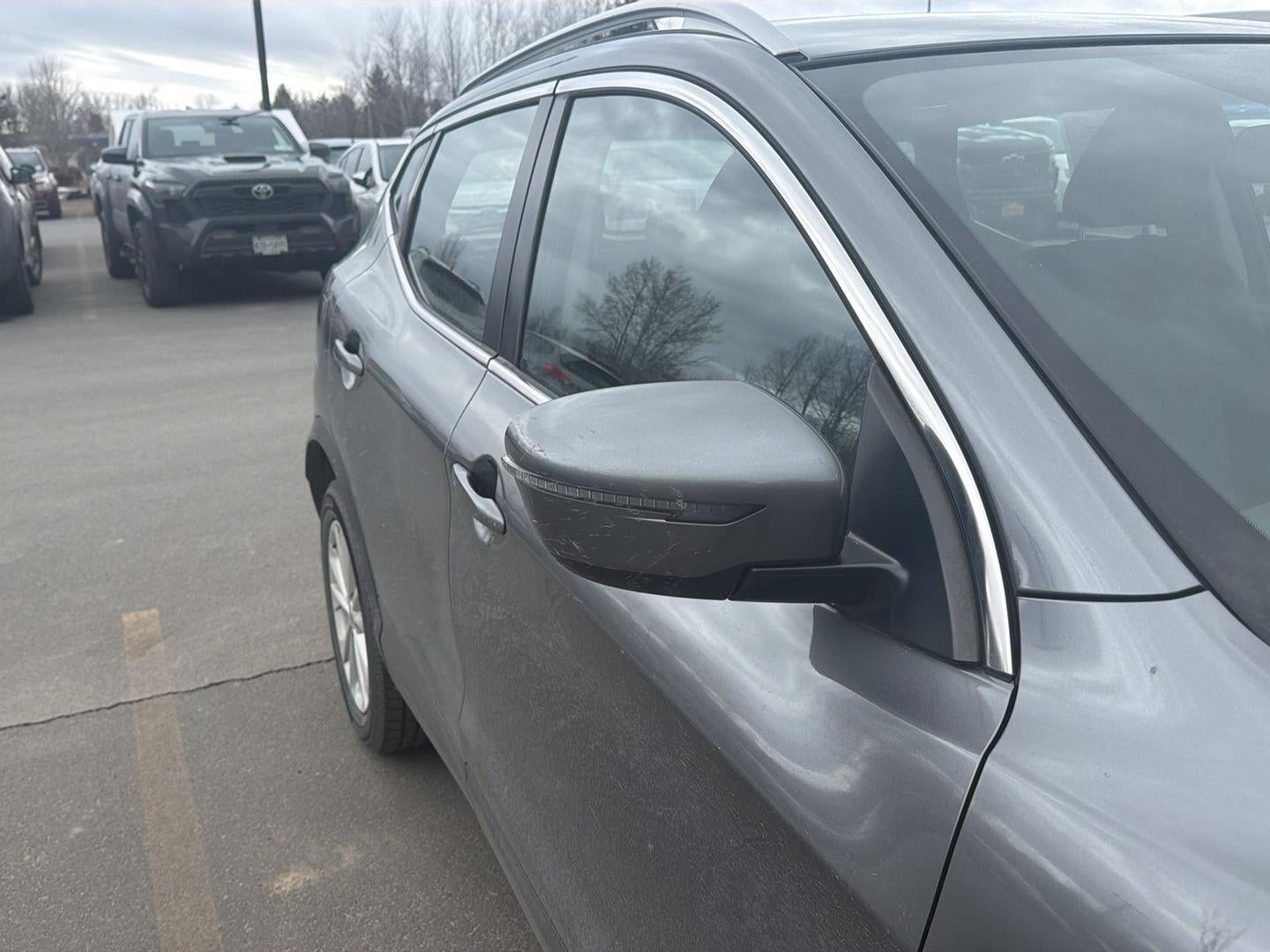 2017 Nissan Rogue Sport SV