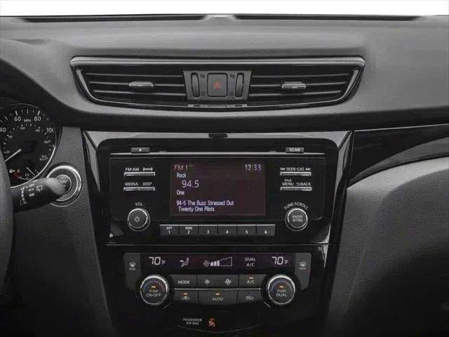2017 Nissan Rogue Sport SV
