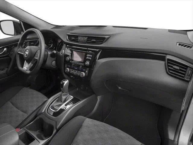 2017 Nissan Rogue Sport SV