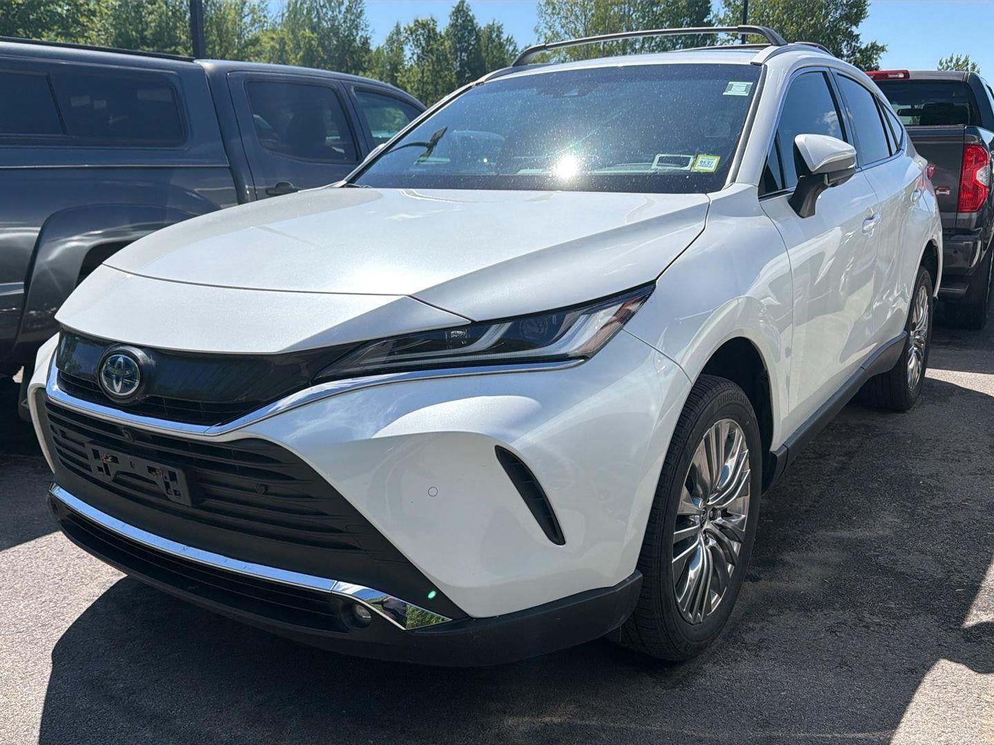 2023 Toyota Venza LE