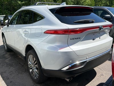 2023 Toyota Venza LE