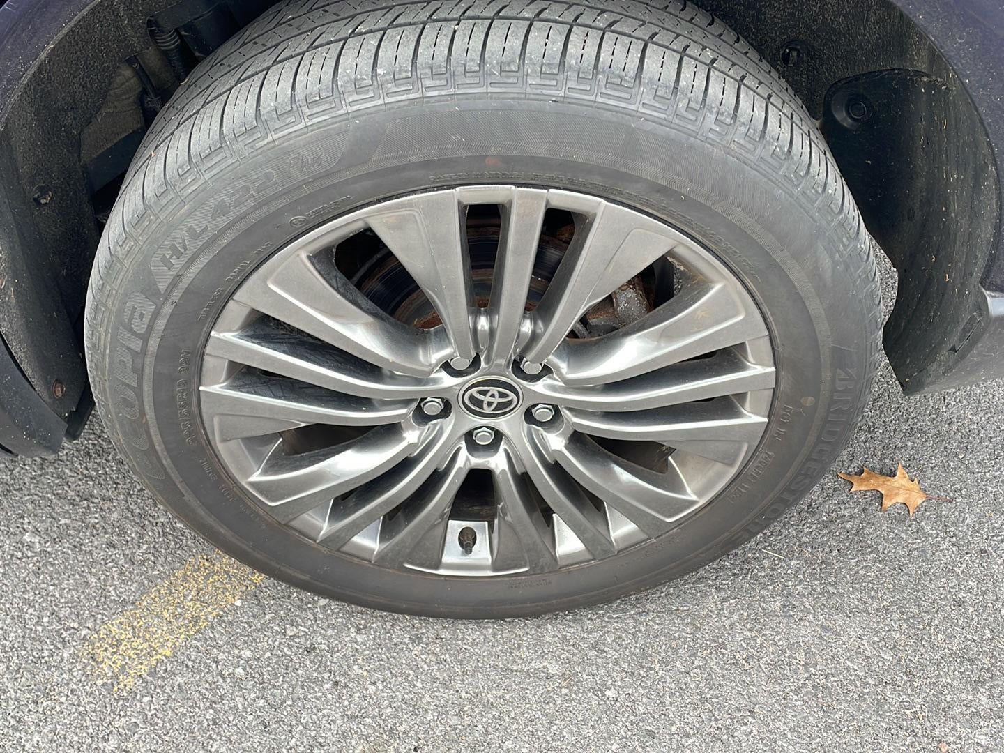 2024 Toyota Venza XLE