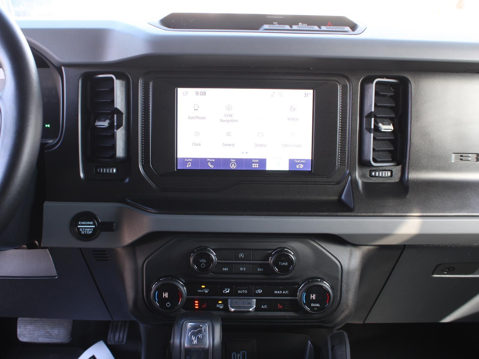 2023 Ford Bronco Big Bend Four Wheel Drive 7-SPEED MANUAL