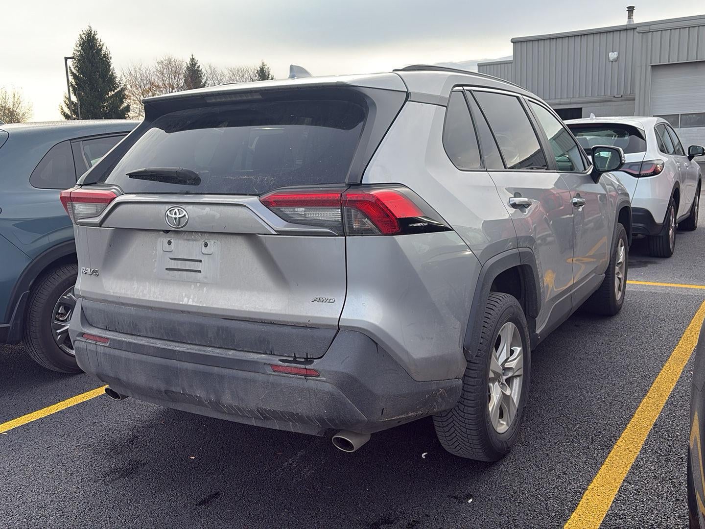 2021 Toyota RAV4 XLE