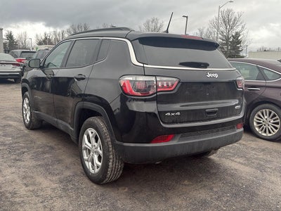 2024 Jeep Compass Latitude Four Wheel Drive 8-SPEED AUTOMATIC 8F30