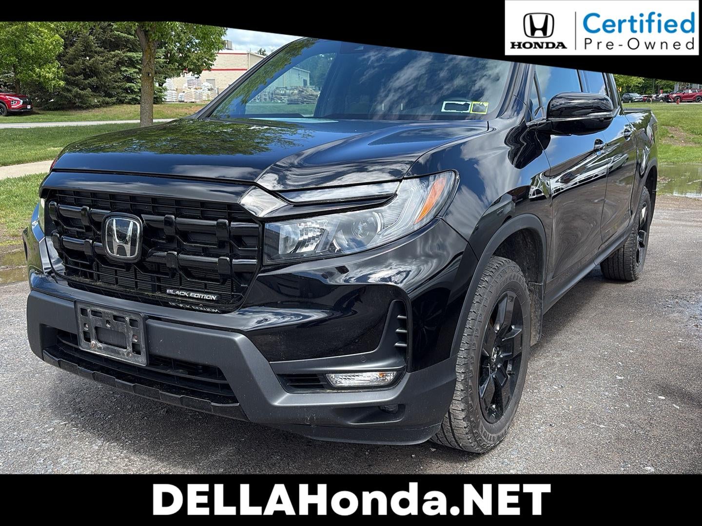 2024 Honda Ridgeline Black Edition's photo