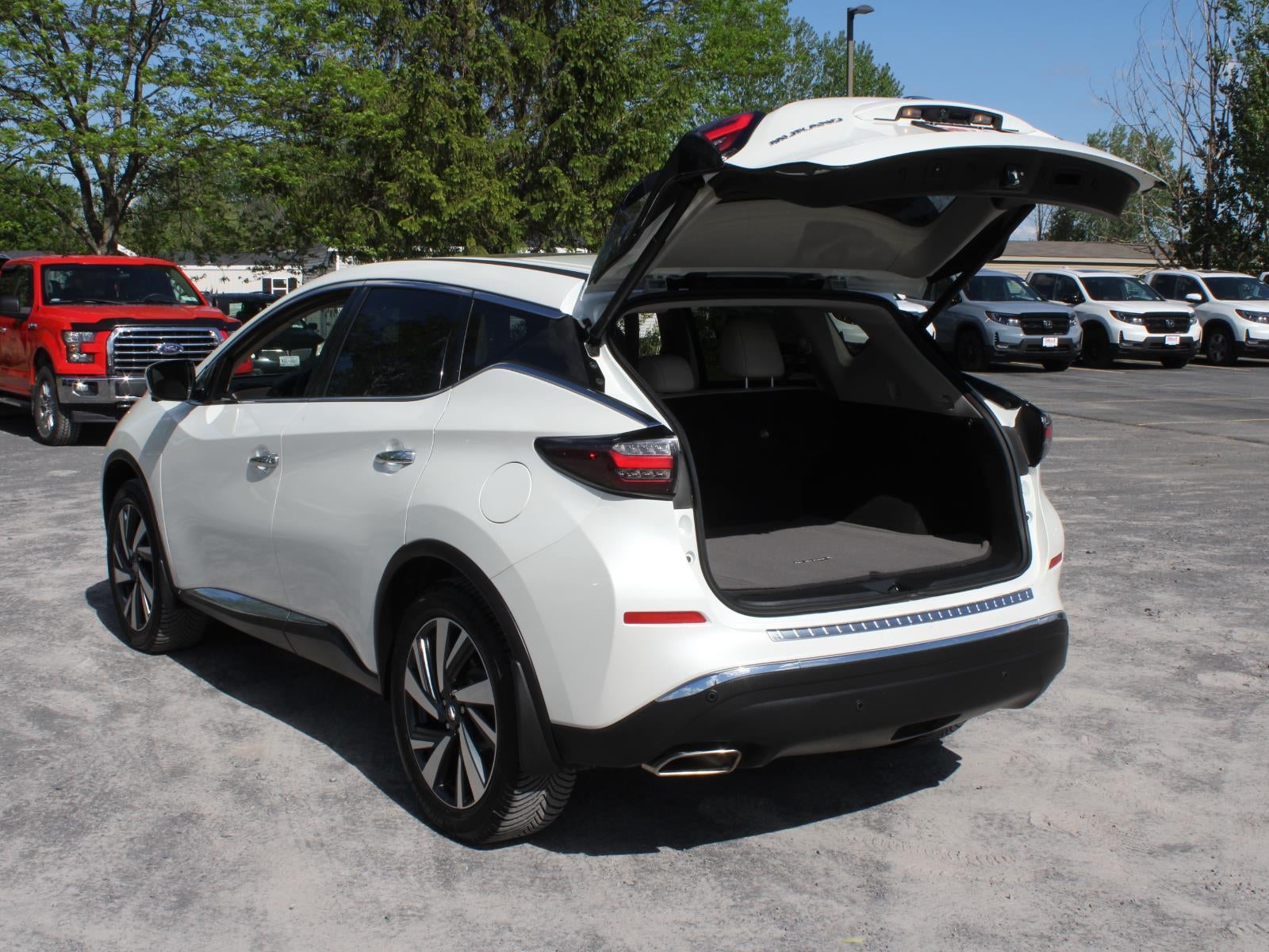 2022 Nissan Murano SL