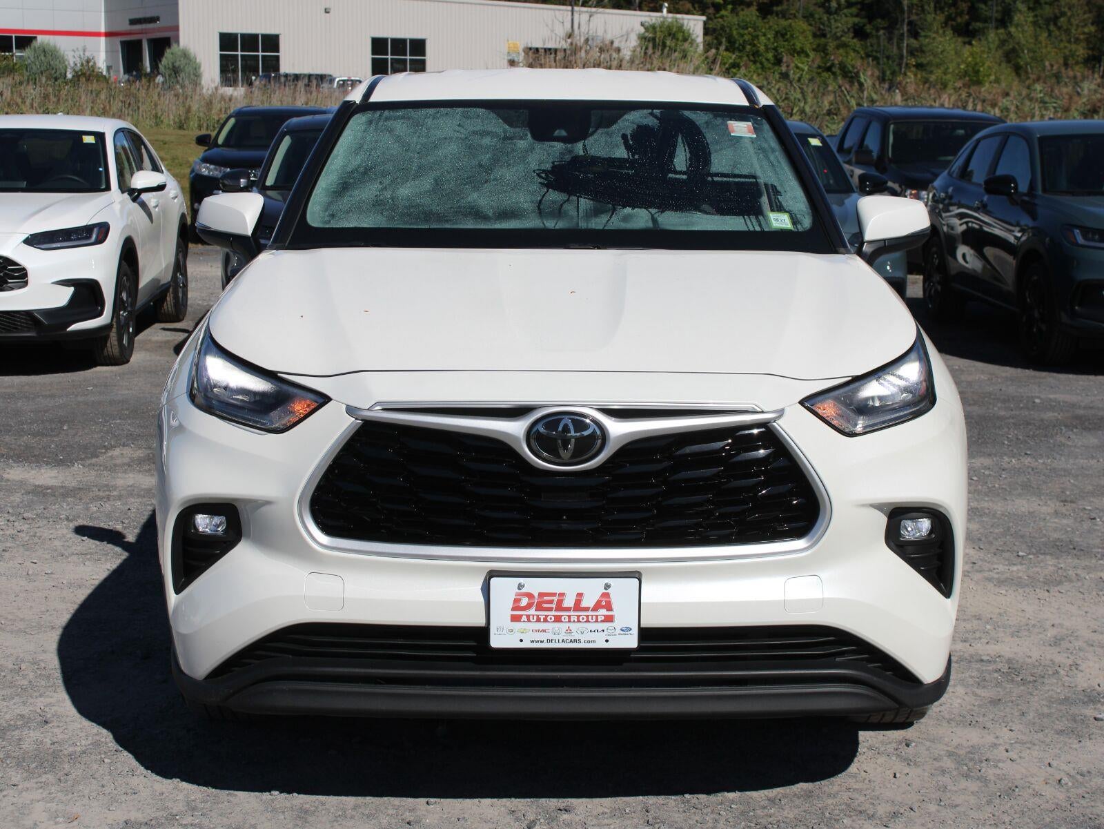2020 Toyota Highlander LE