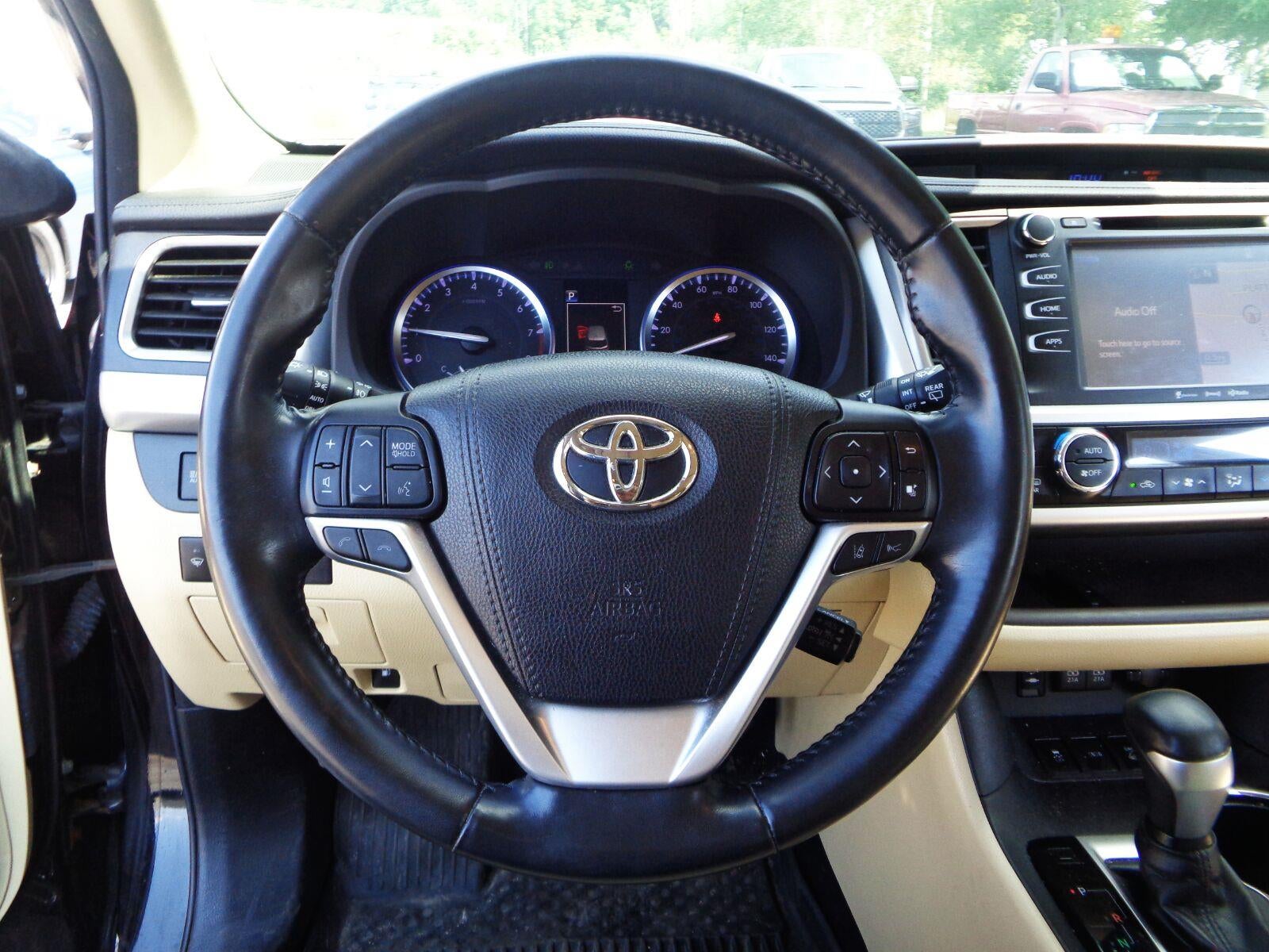 2018 Toyota Highlander LE