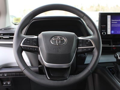 2025 Toyota Sienna XLE All Wheel Drive CVT