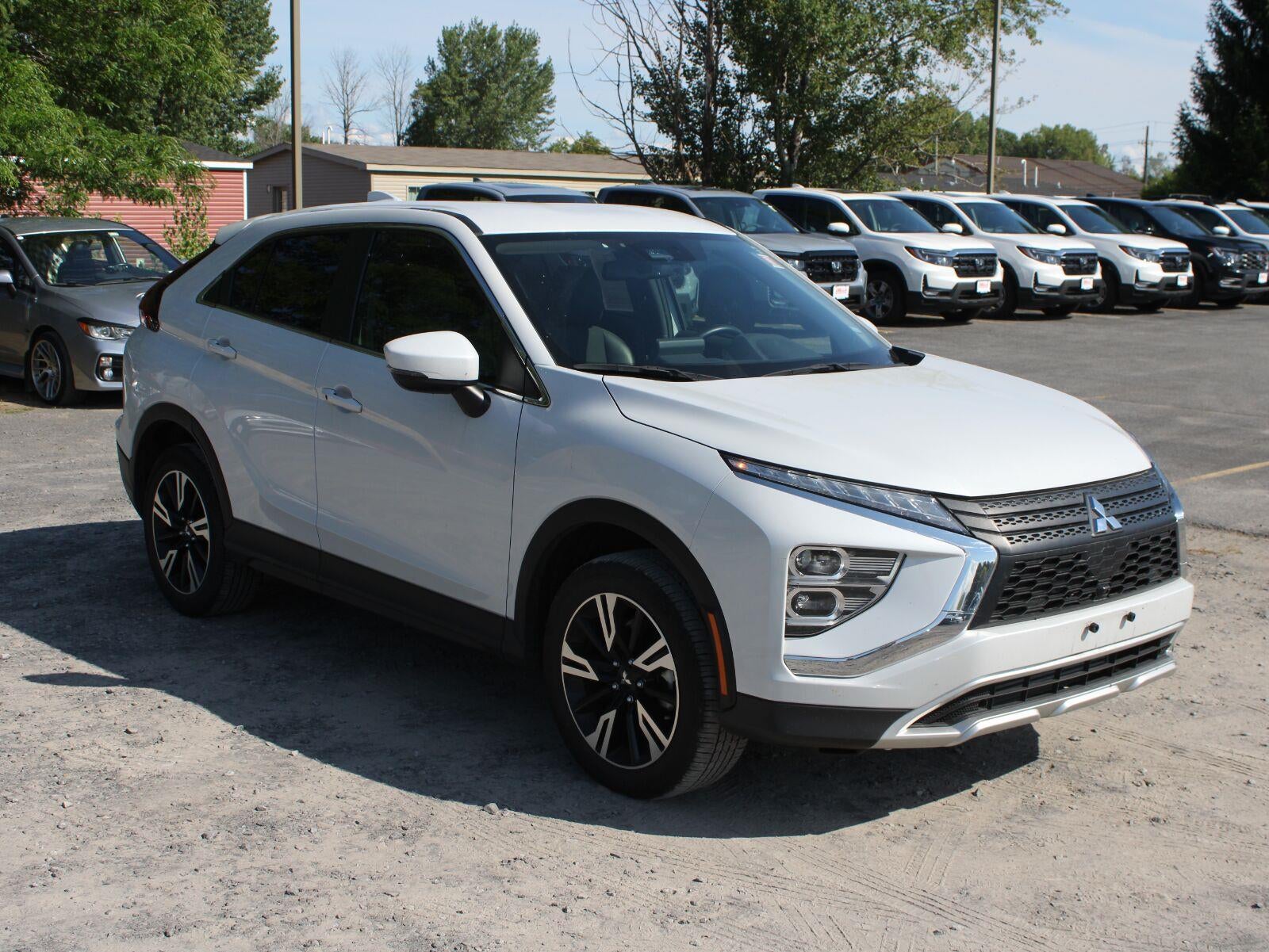 2025 Mitsubishi Eclipse Cross SE